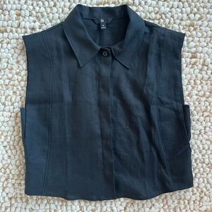 Banana Republic Sleeveless Cropped Black 100% Linen Top